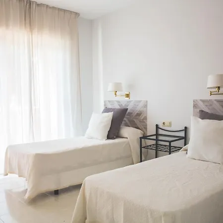 Espaciosa En Mijas Costa Para 10 Personas *